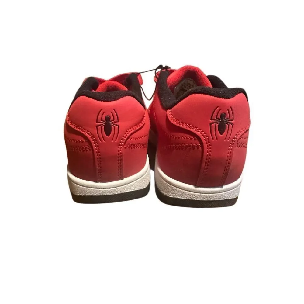 NEW Heelys Boys Skate Shoes Spiderman Spider Man Marvel Youth Size 5